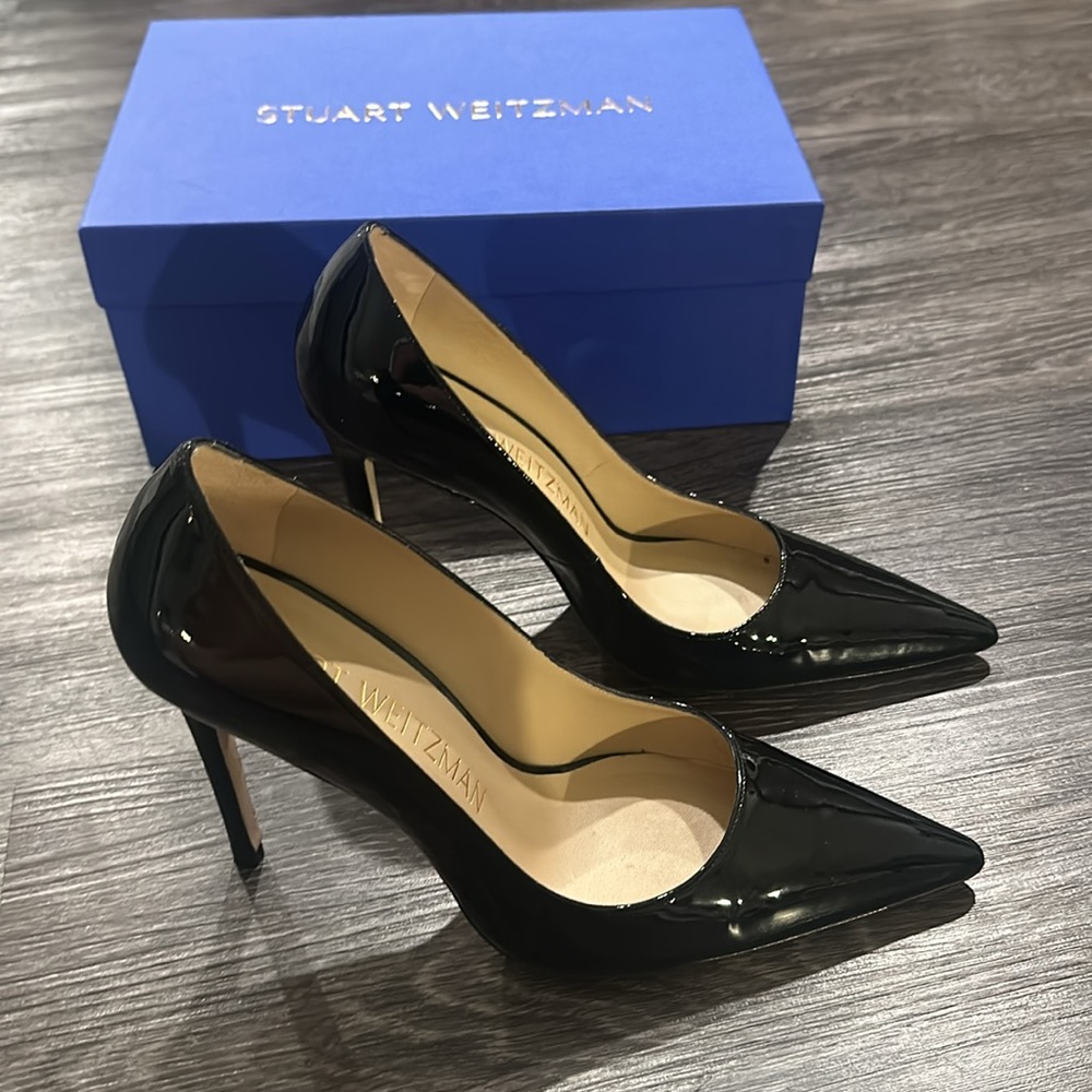 Stuart Weitzman Black Patent 100 Pump